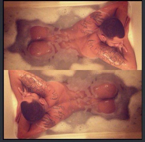 Black Stud Showing Off His Ass